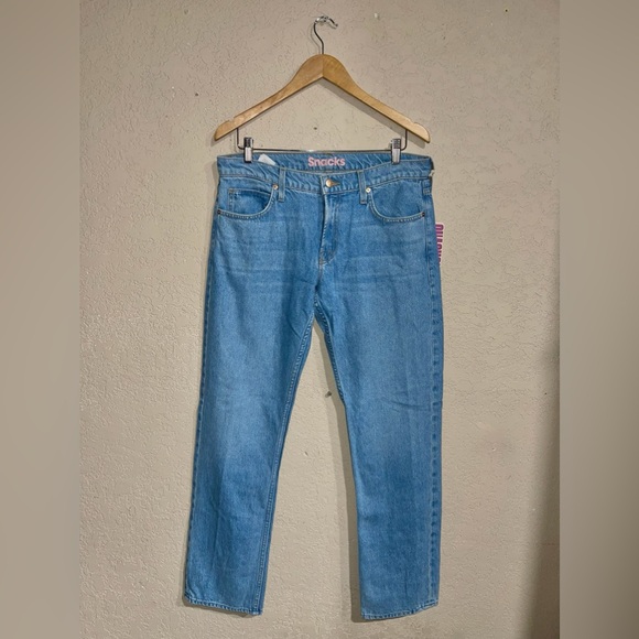 SNACKS! The Down Low Sweet Tooth Skimp - Picture 2 of 9